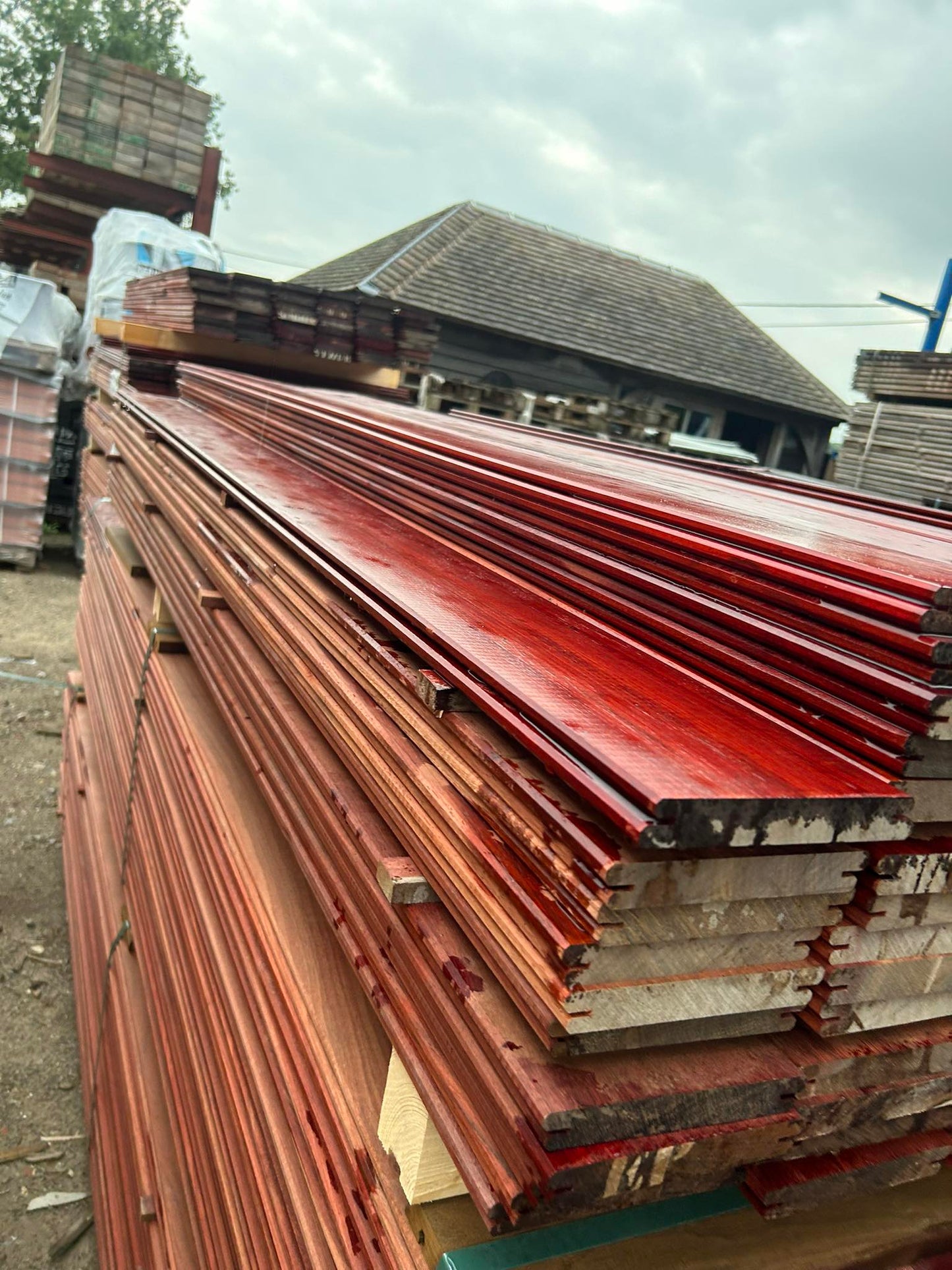 Terrasse en planches padouk