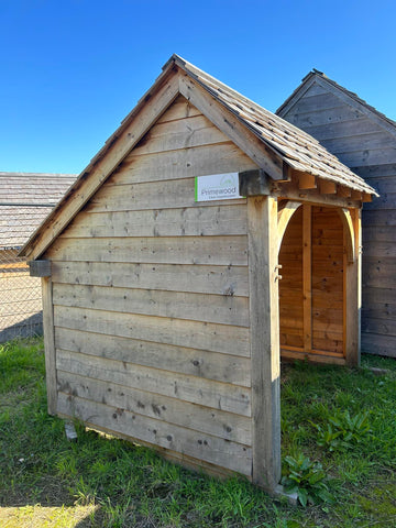 Abris en bois de chêne